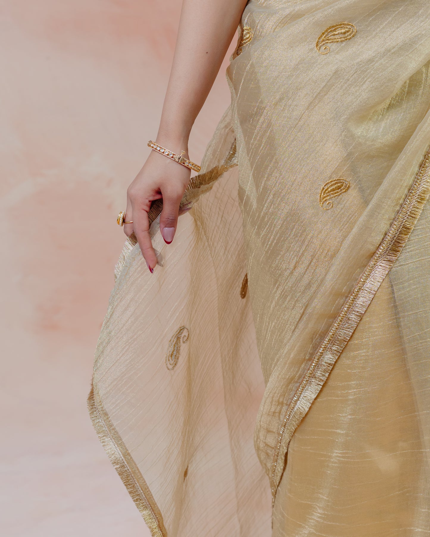 Ivory Crush Tissue Saree