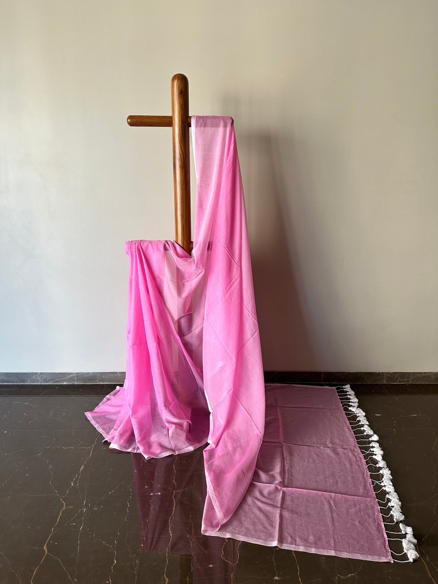 Mul Cotton Plain Saree --