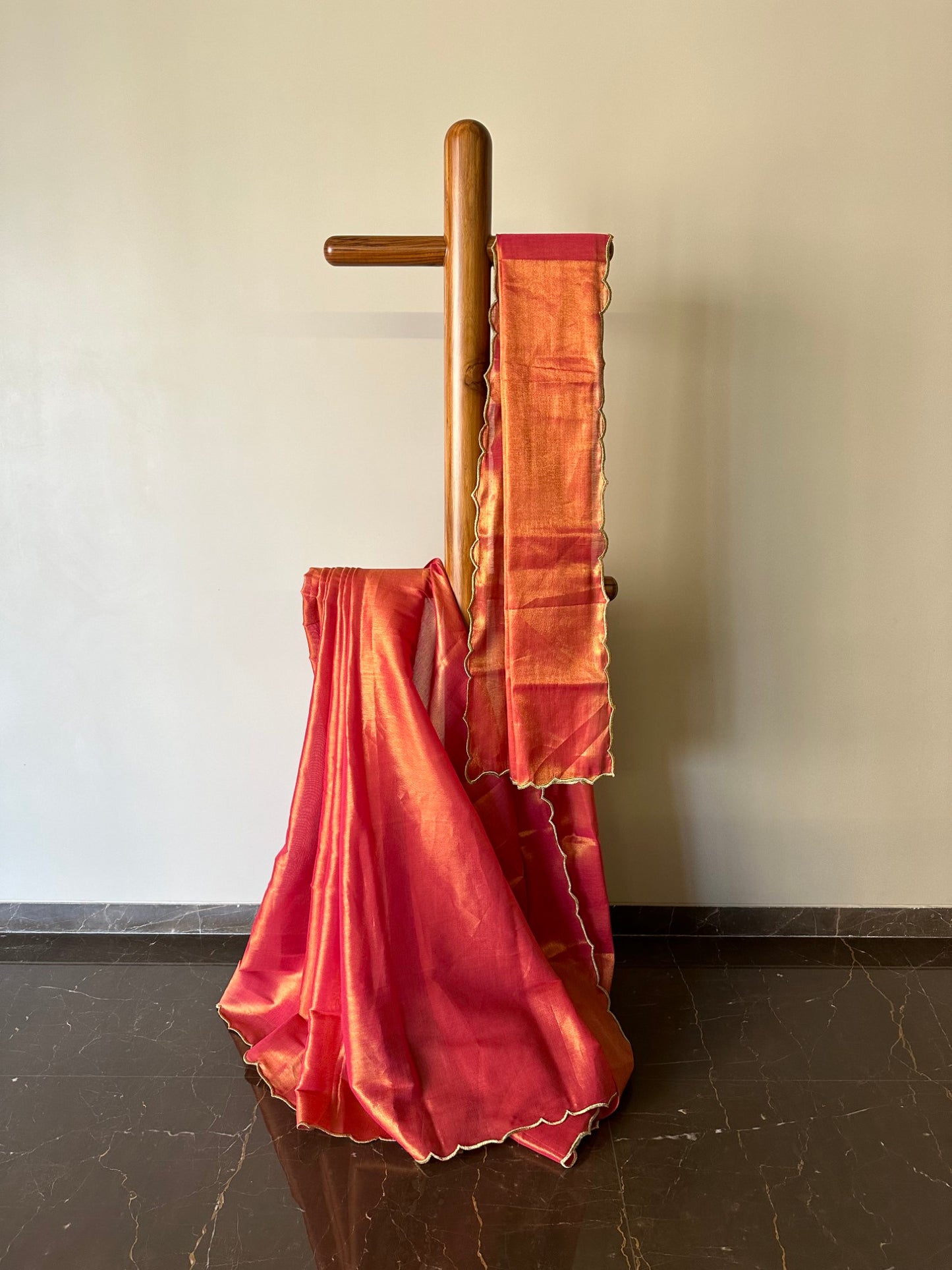 Handloom Tissue Saree with Scallop Border