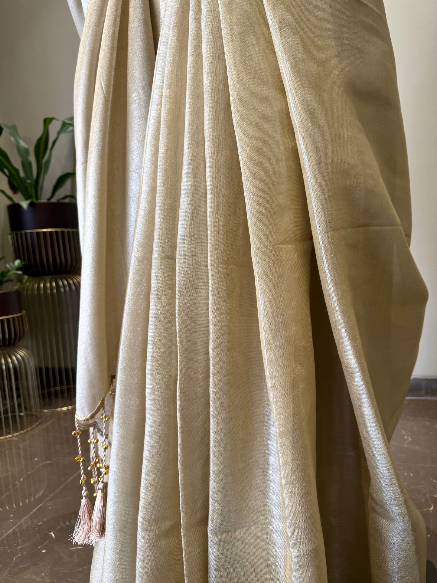 Bell Tassels Ivory