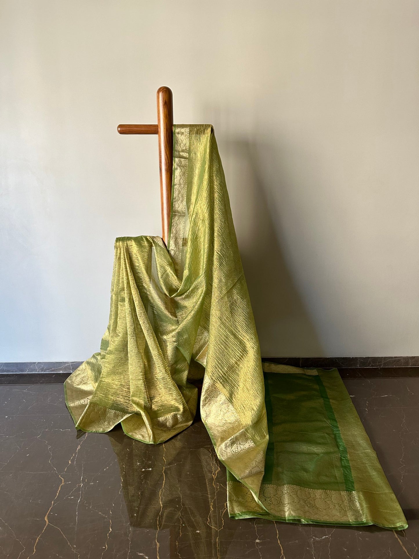 Crush Tissue Saree