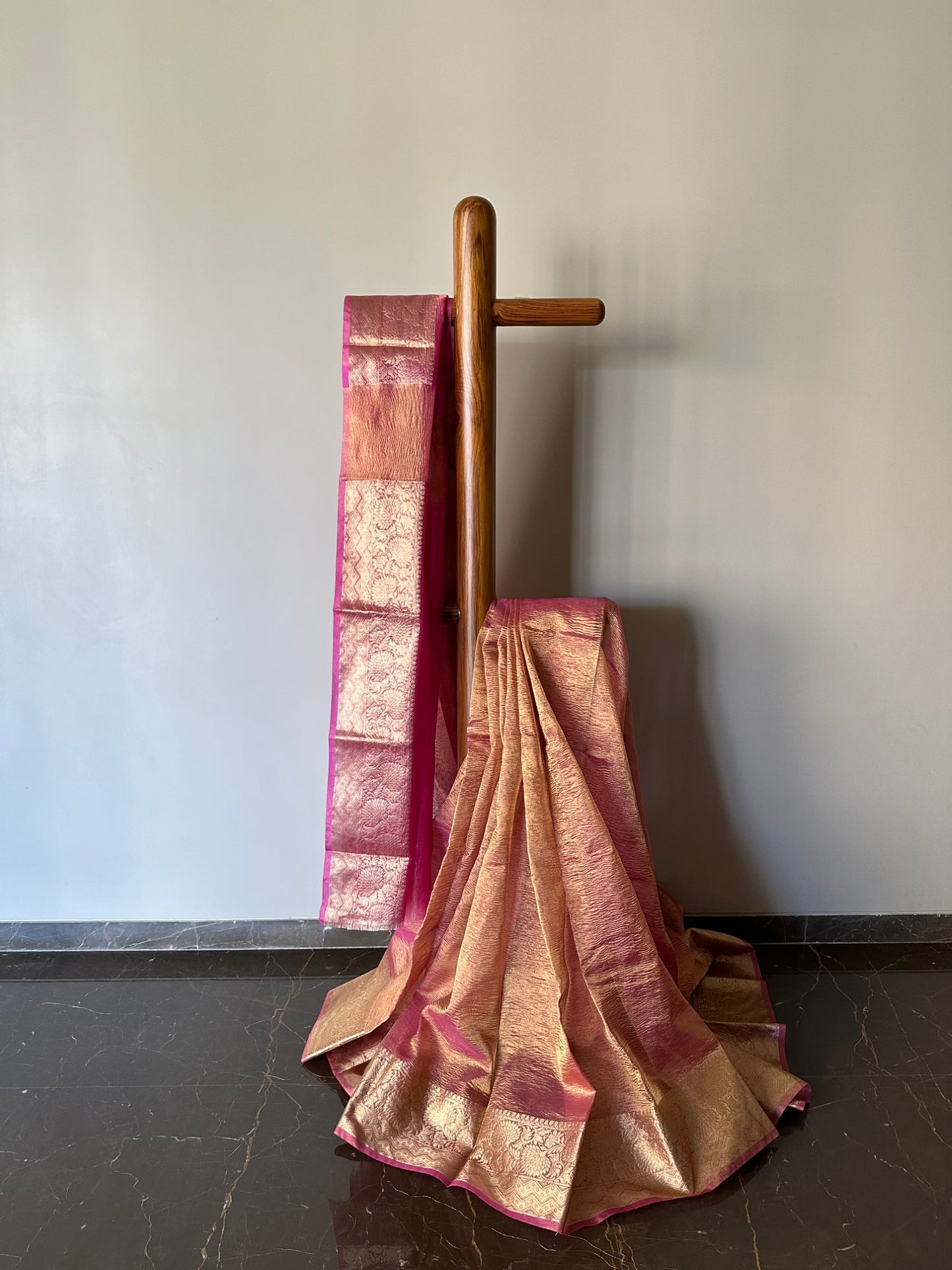 Crush Tissue Saree