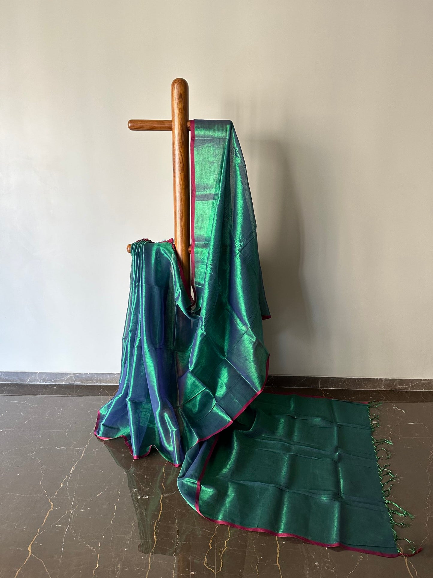 Classic Single Tone Tissue Saree